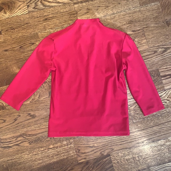 Red Top - Picture 3 of 3